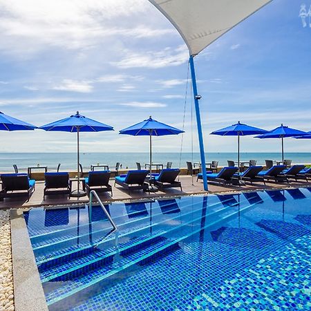 فندق أماري هوا هن هوا هين المظهر الخارجي الصورة The swimming pool at the hotel