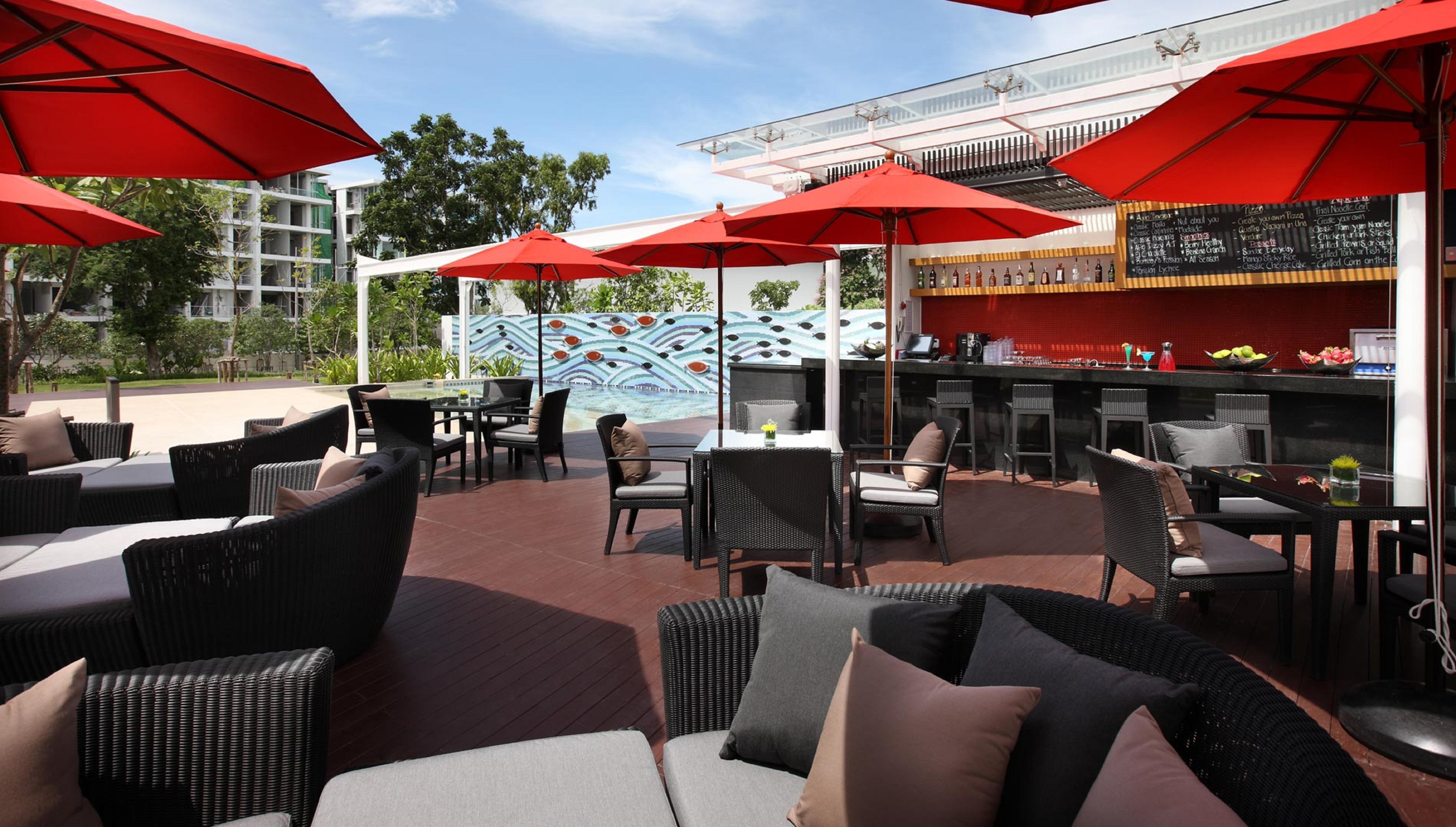 فندق أماري هوا هن هوا هين المظهر الخارجي الصورة The bar at the rooftop of the hotel