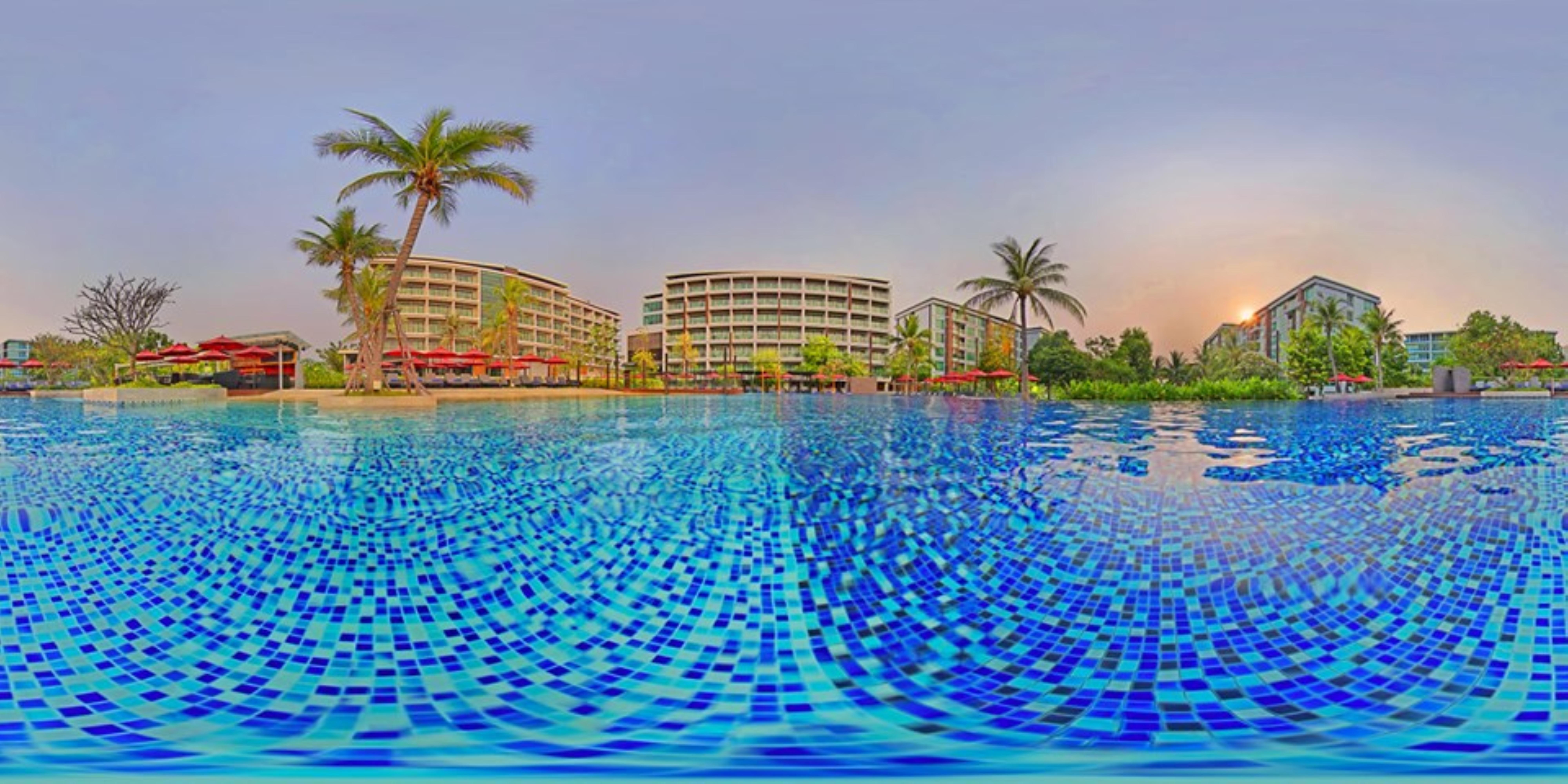 فندق أماري هوا هن هوا هين المظهر الخارجي الصورة The pool at the Royal Paradise Hotel & Spa